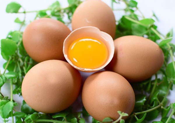 5 effects of eating egg yolks